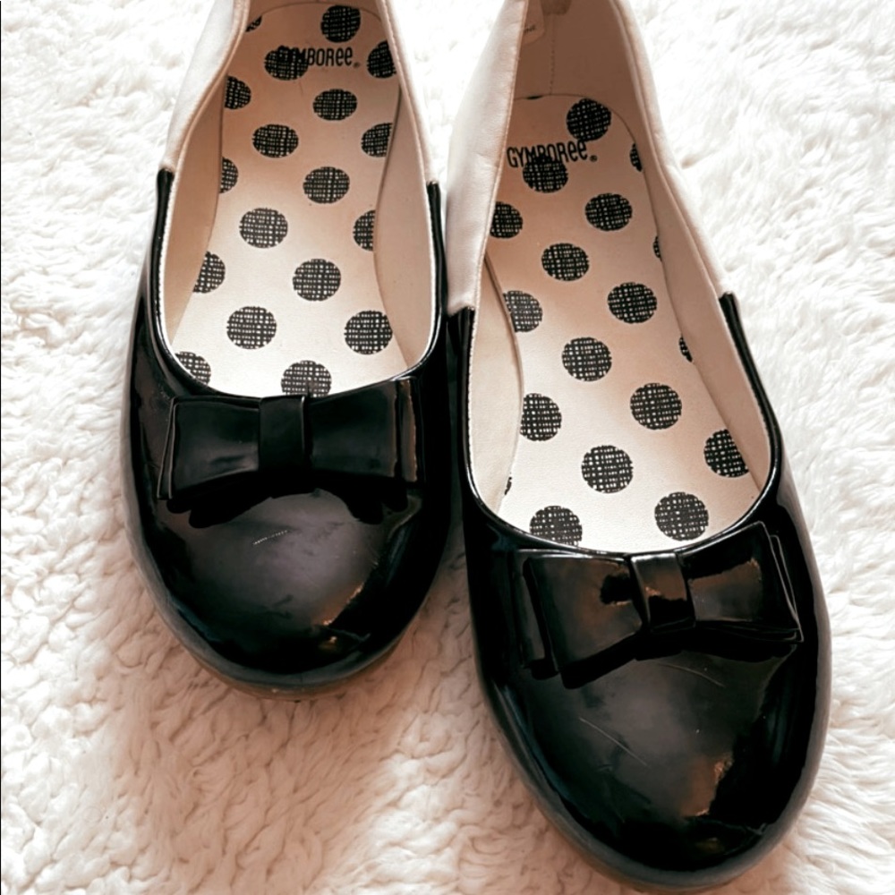 Black and White Gymboree Dress Shoes, Size 2